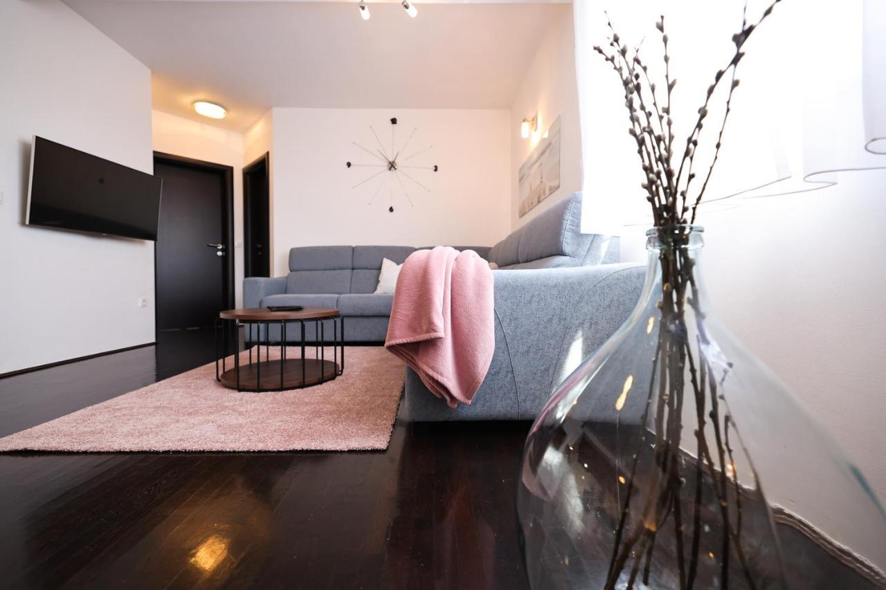 Apartment Aurora *